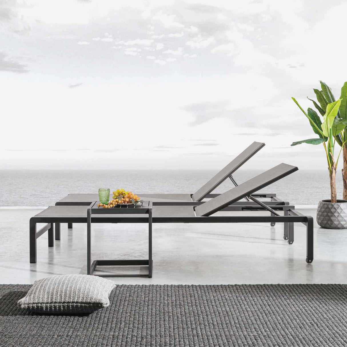 Bizzotto Bizzotto Beistelltisch Konnor 40 x 40 cm anthrazit EAN 8051836093492