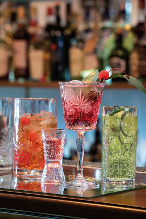 RCR Cristalleria Italiana Tattoo - 2 - Set da 6 Calici Vino in Cristallo