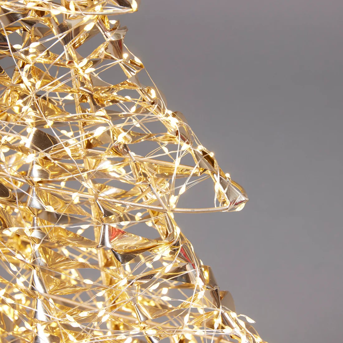 EDG Enzo De Gasperi Albero di Natale Led Stripes 1.800 MicroLed H 122 Cm L 82 Cm L 20 Cm Oro