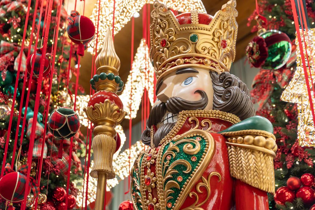 EDG Enzo De Gasperi Christmas Decoration Giant Imperial Soldier H 245 Cm D 70 Cm Music + Led DISPLAY PIECE, COLLECTION ON SITE ONLY