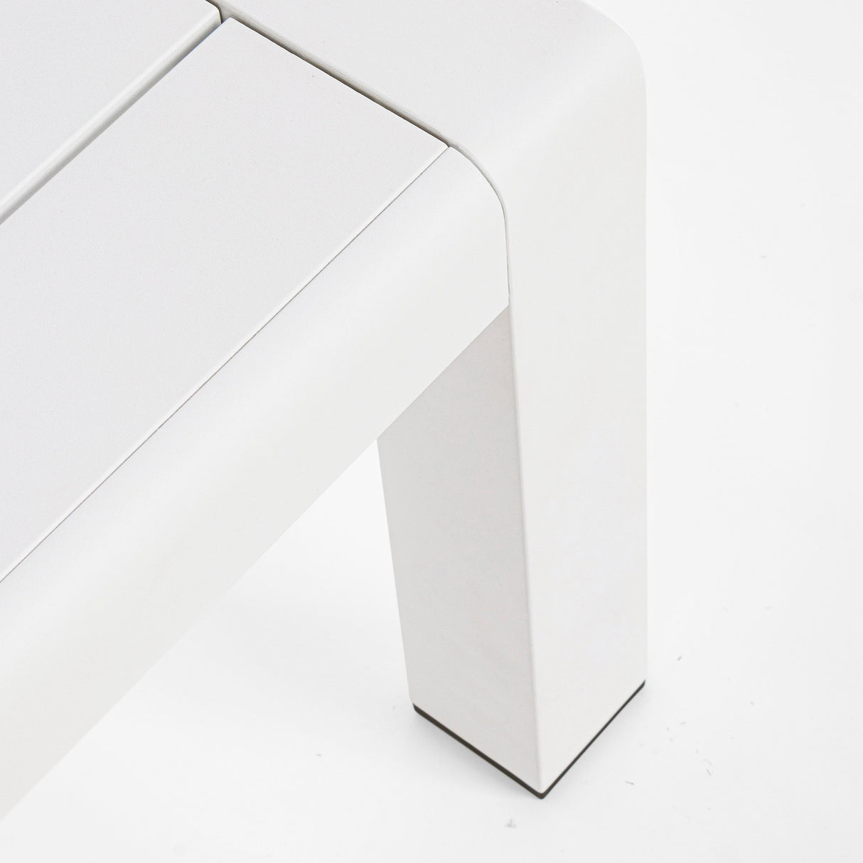 immagine-12-bizzotto-set-salotto-angolare-konnor-bianco