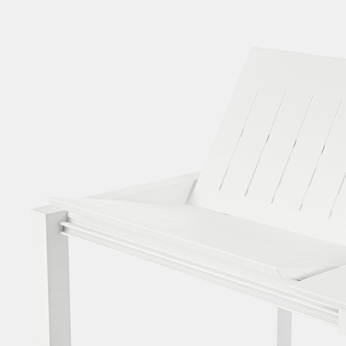 immagine-2-bizzotto-tavolo-allungabile-konnor-160-240-x-100-cm-bianco