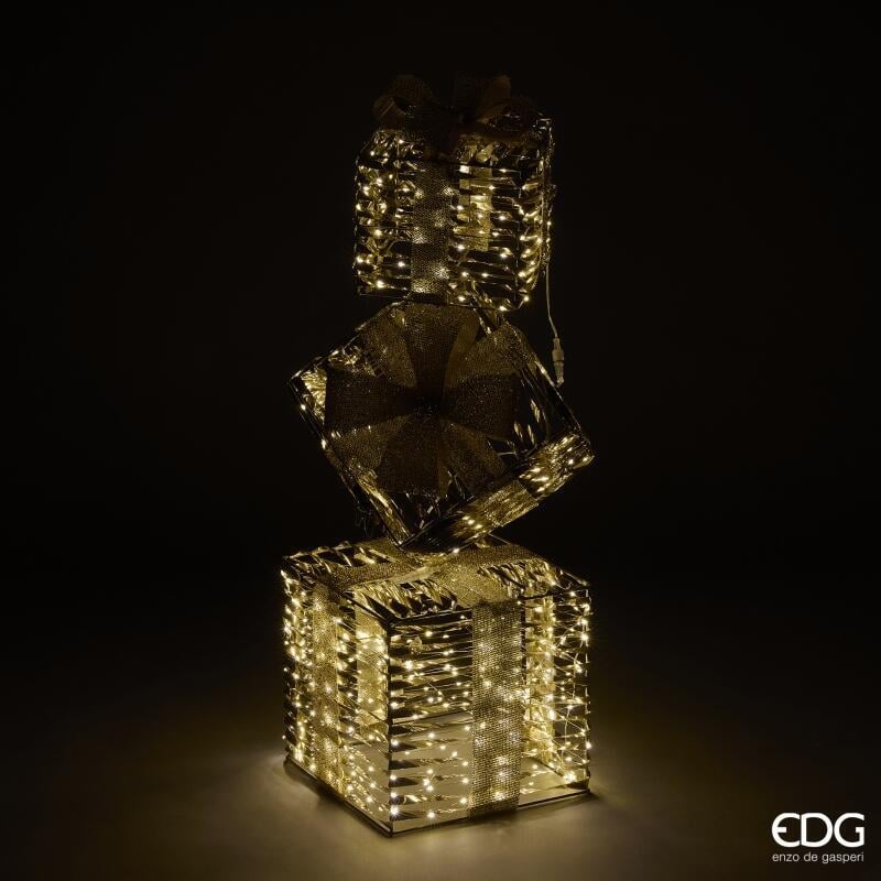 edg enzo de gasperi edg enzo de gasperi decoro natale pacco regalo stripes 600 microled h 95 cm l 30 cm l 30 cm ip44 gold ean 8059824546166