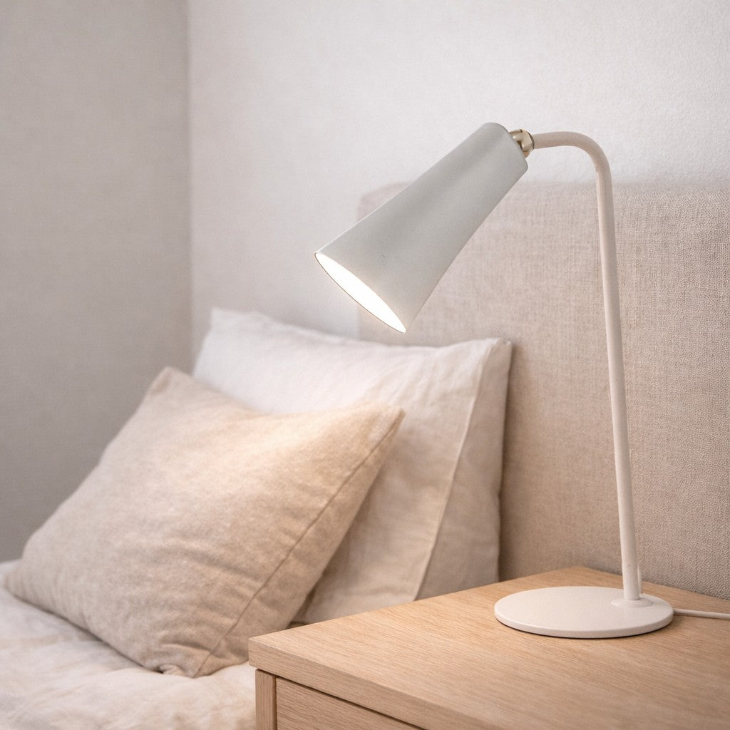 larcolaio larcolaio lampada triangle da lettura a led 145 x 65 x 382 cm bianca ean 8051526288917