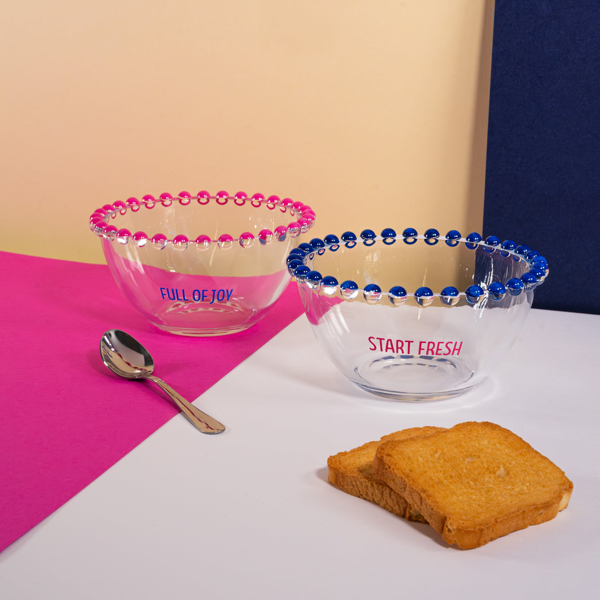 wd lifestyle wd lifestyle set 2 ciotole 500 ml in vetro decorazione start fresh e full of joy rosa blu ean 8055035685007