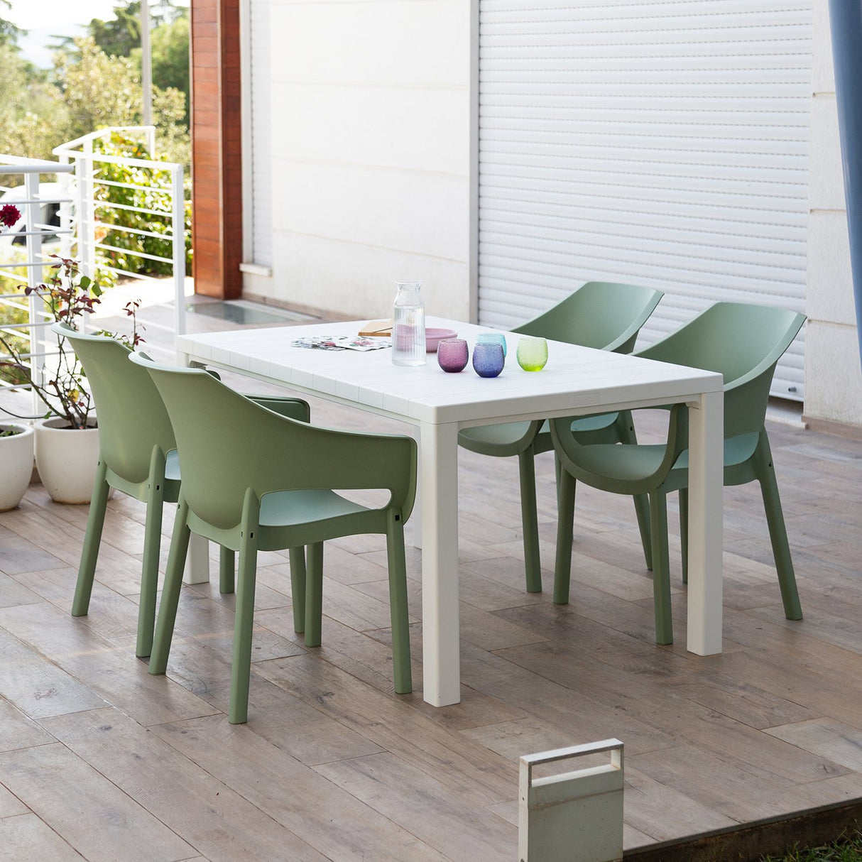toomax toomax sedia luna verde salvia in plastica da esterno impilabile e resistente ai raggi uv ean 8009371096362
