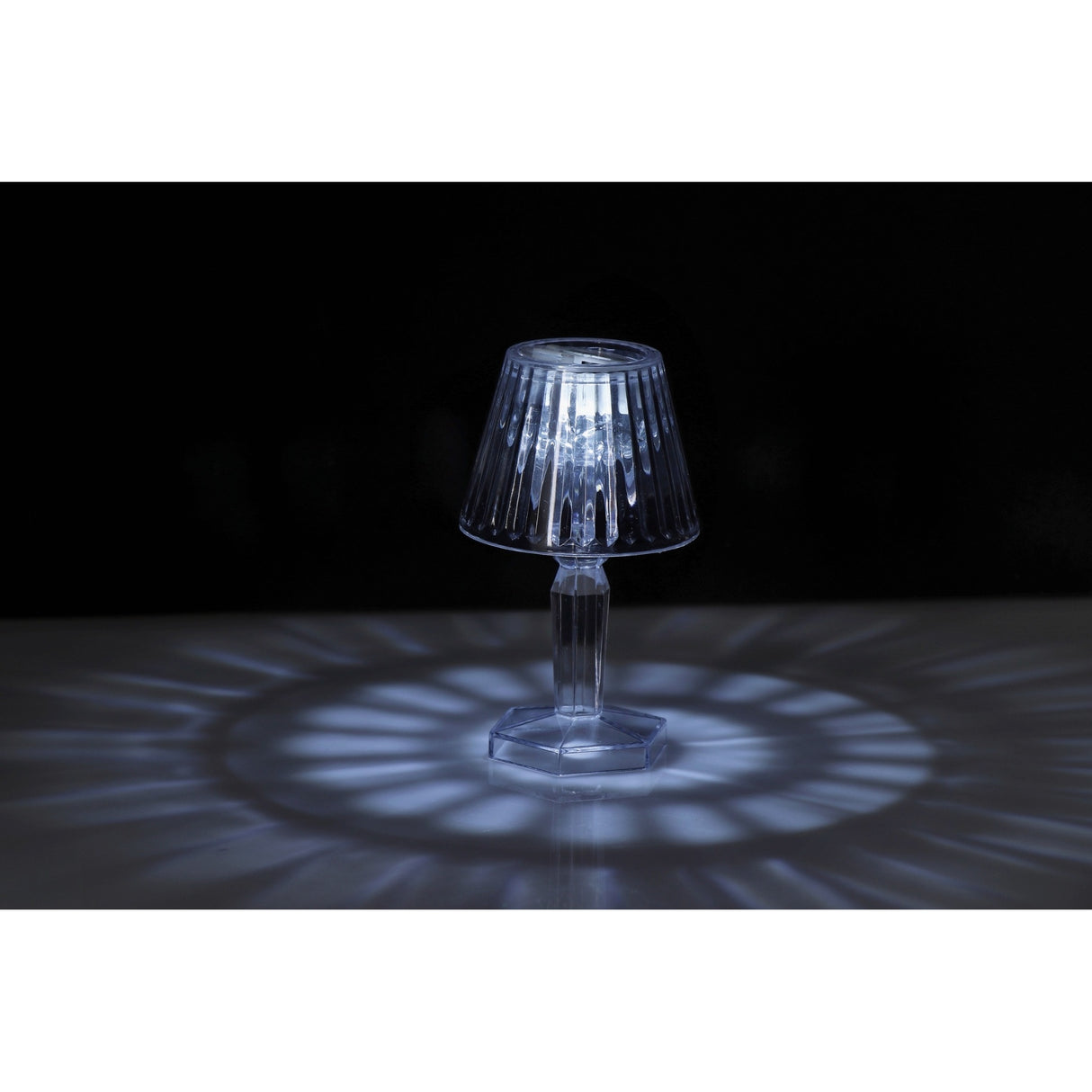 Italienisches Geschenk Italienisches Geschenk Mini-Tischlampe Maryl Ass D 7 cm H 12 cm und 12 Gastgeschenke 1 Stk. EAN 8057586006331