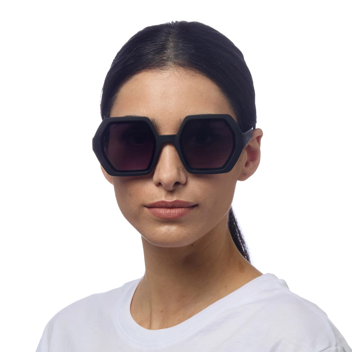 okkia okkia occhiale da sole premontato esagonale mod emma black ean 8055773193840