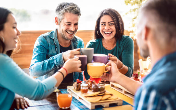 Tognana Iridea Set Macchina da Caffè Elettrica Compatibile Nespresso Color Grigio Perla con 10 Capsule – Macchina Espresso