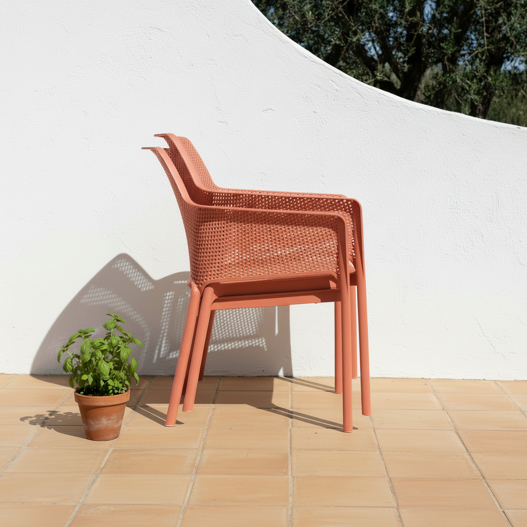 Nardi Sedia Net corallo impilate vista laterale