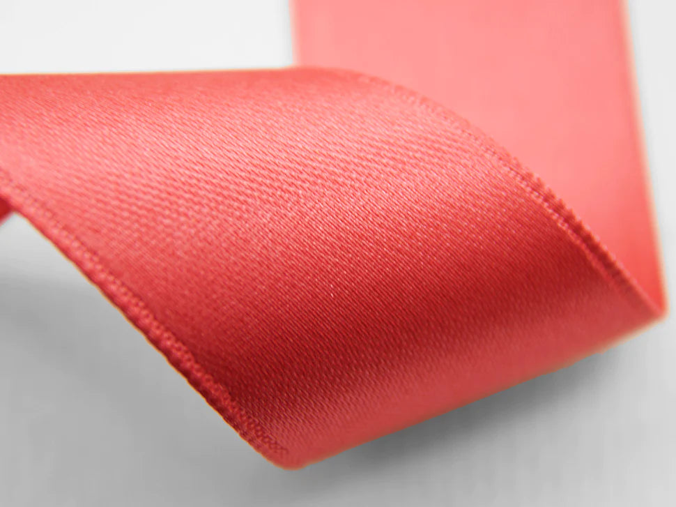 immagine-2-furlanis-nastro-doppio-raso-6mm-corallo-100-mt-ean-8027335315991