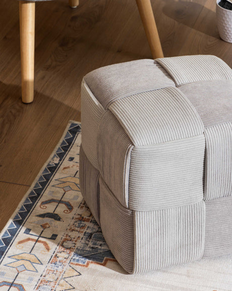 Dimo Pouf Brady in Velluto a Coste Intrecciato, Grigio Chiaro
