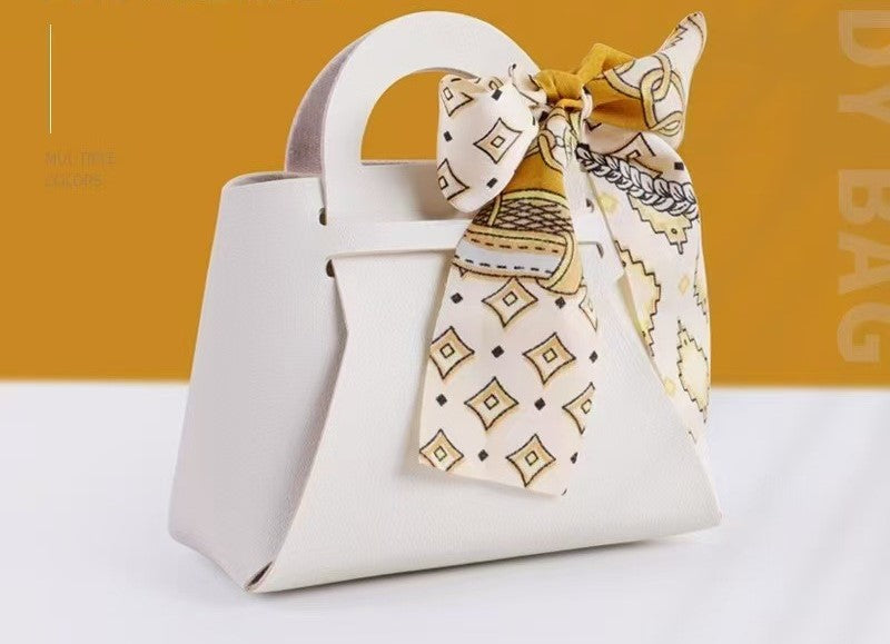 Bonturi Casa BORSETTA MINI Bomboniera FOULARD WHITE Portaconfetti 1 Pz