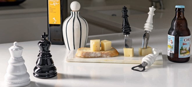 Cupido&Co. Apribottiglie Cavallo Scacchi con Scatola H 135 Mm Bianco