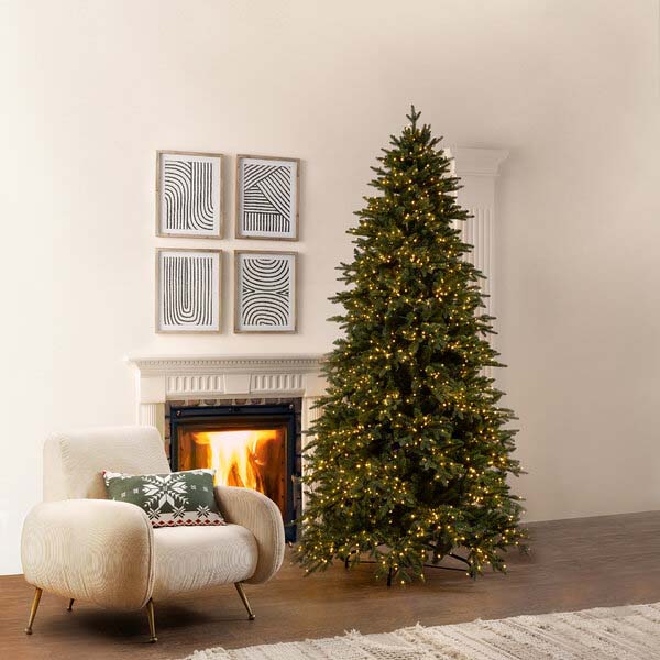 Albero di Natale Pino Cristallo 2.500 MiniLed H 240 Cm D 139 Cm Ip 44