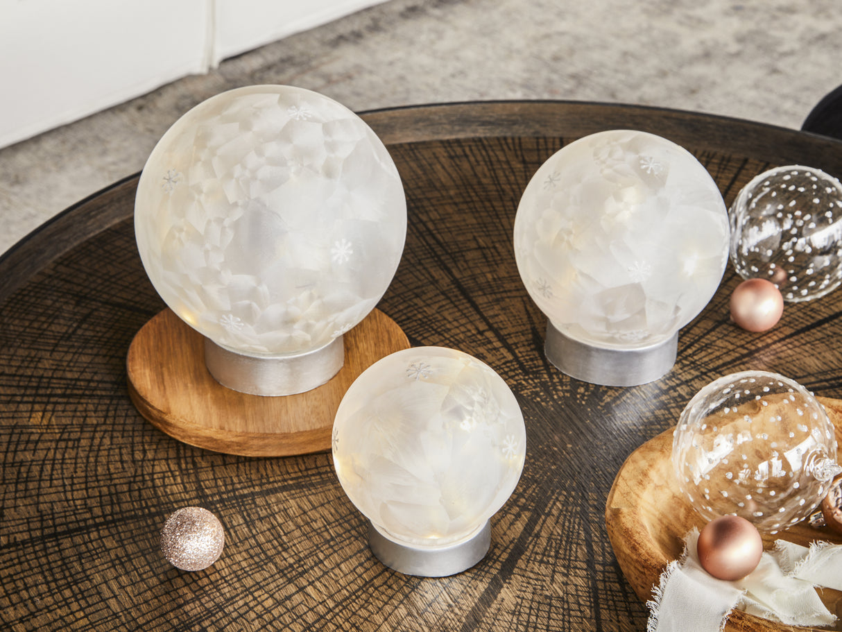 tognana tognana sfera natale con led d 12 cm christmas white vetro bianco ean 8056444359237