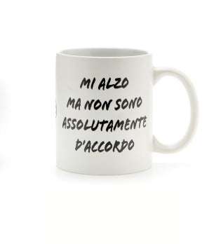 Più Forty +40 Ceramic Mug with Handle 32.5 Cl Print "I Get Up But..." Matte White