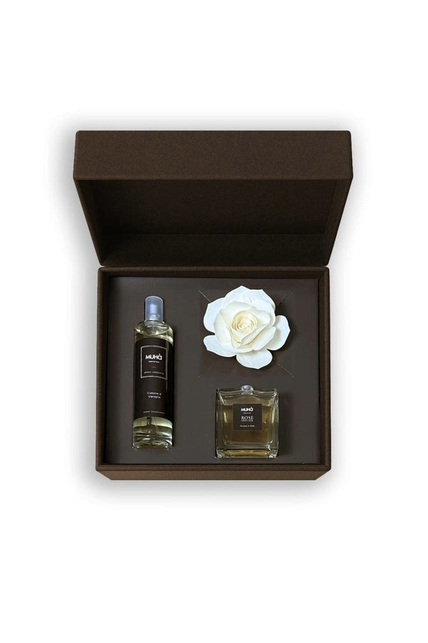Muhà Cofanetto Regalo Profumatore Ambiente Forma di Rosa Cotone e Vaniglia + Spray 100 Ml Acqua e Sale – Idea Regalo