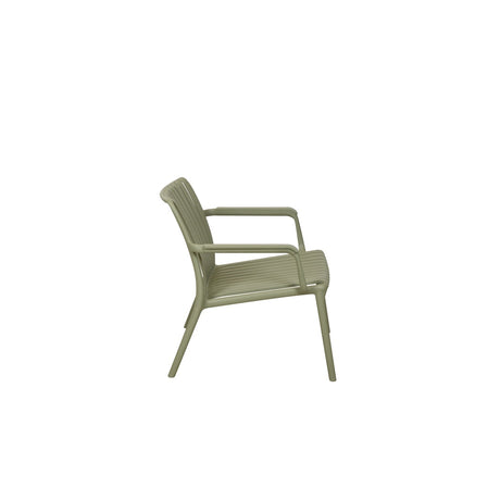 moia greenwood moia greenwood poltrona balcony set valencia resina verde poltrona outdoor impilabile in polipropilene resistente uv ean 8013054838125