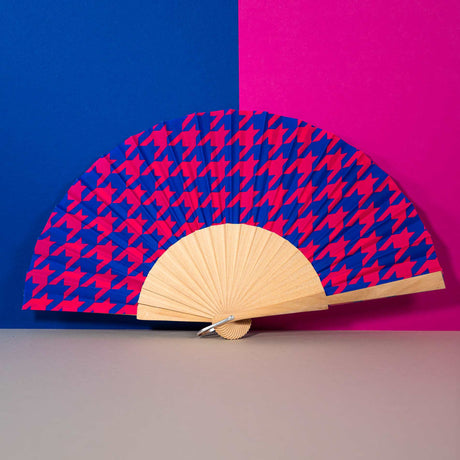 wd lifestyle wd lifestyle ventaglio in legno e tessuto decoro pied de poule ean 8055035683423