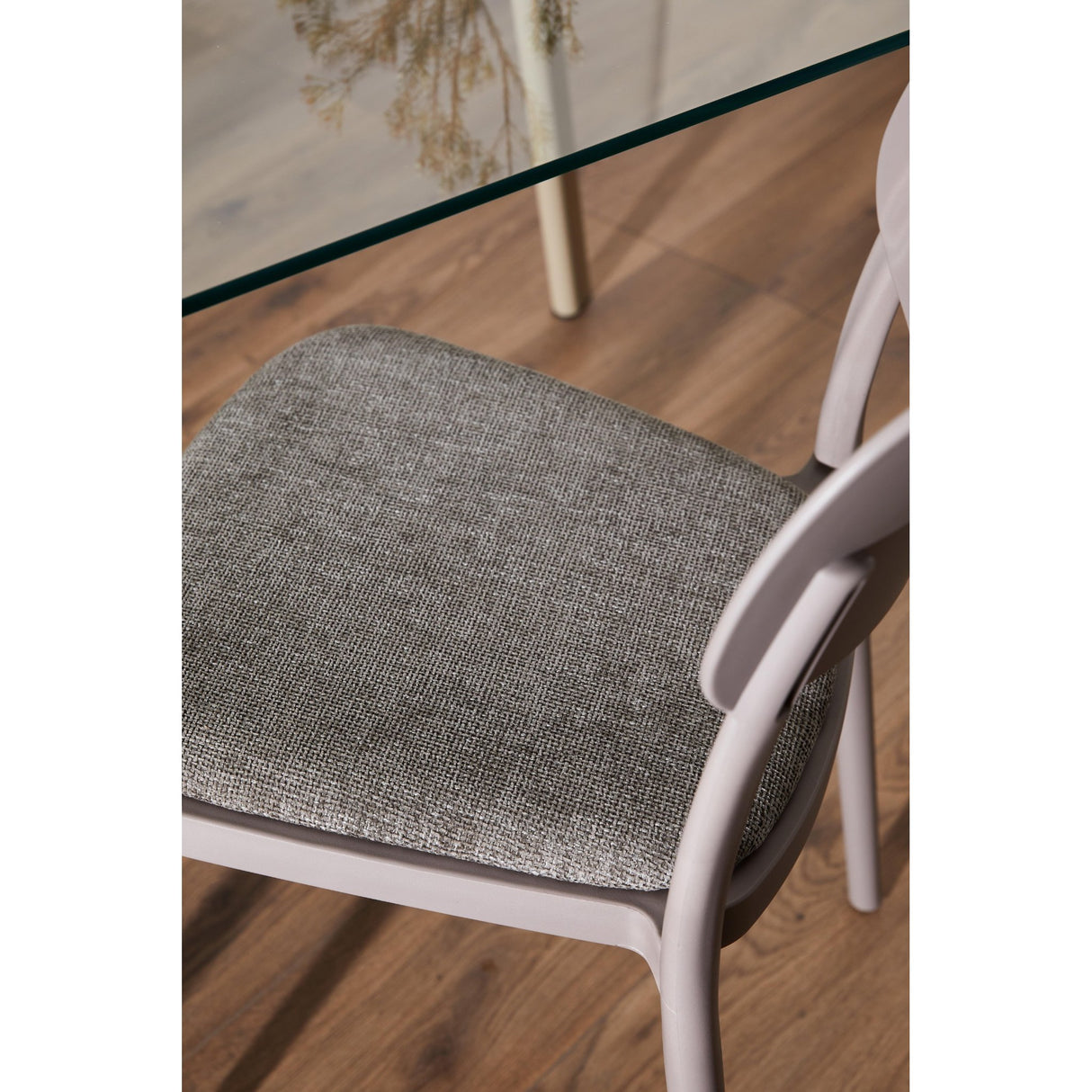 di mo di mo sedia yulia in pp con seduta in tessuto tortora 515 x 42 x 815 cm sedia moderna e resistente ean 8010402523276