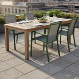 Konnor Verde – Terrasse zum Mittagessen