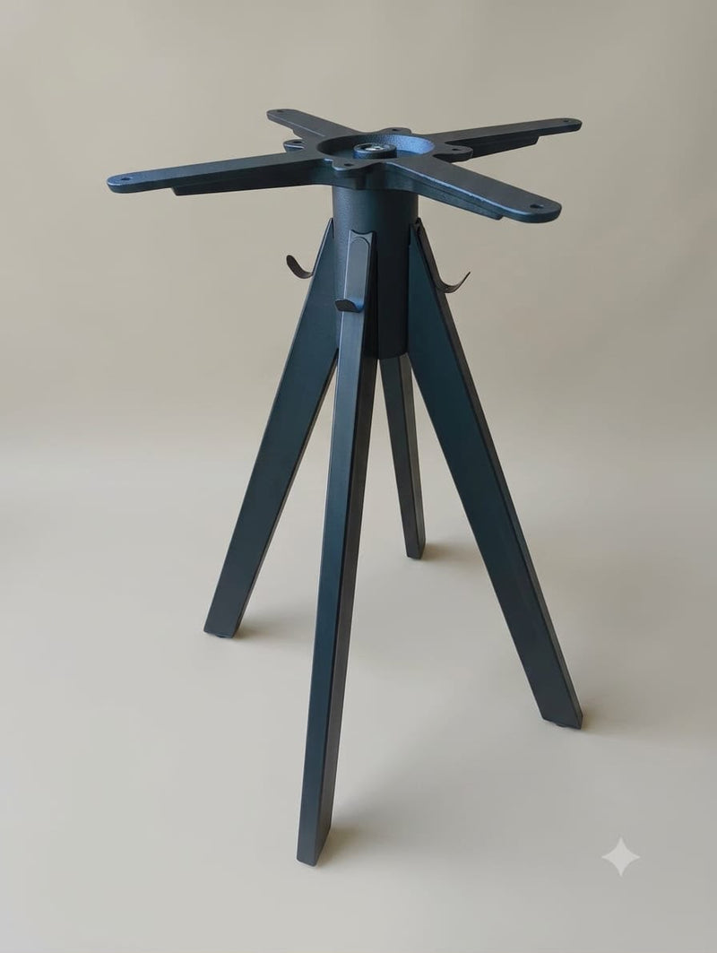Moia Greenwood Base Tavolo 4 Razze Acciaio Nero 60x60 H72 Contract