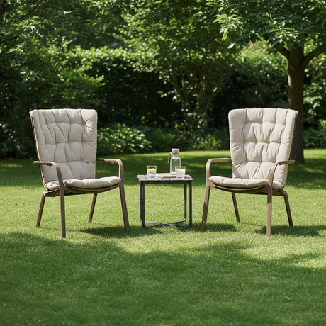 Scena 3 – Giardino con cuscino